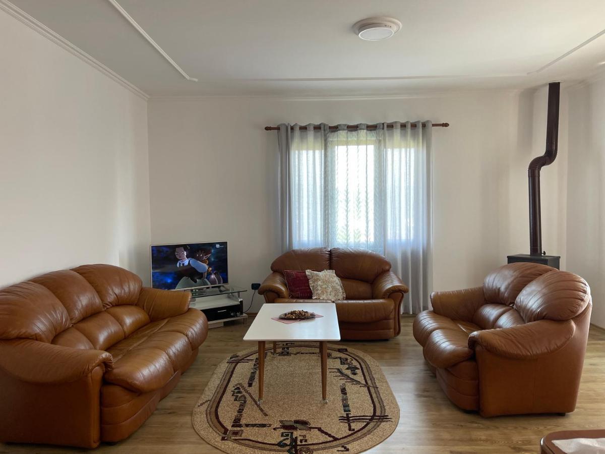 Ajla'S Home Вора Екстер'єр фото